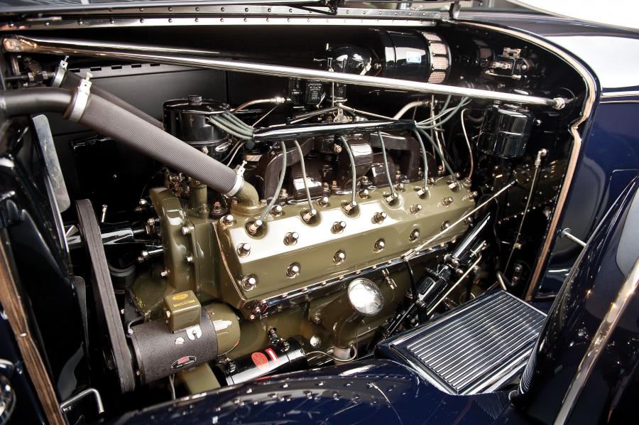  Packard Twelve Coupe Roadster 1932 года  (фото 8 из 9)